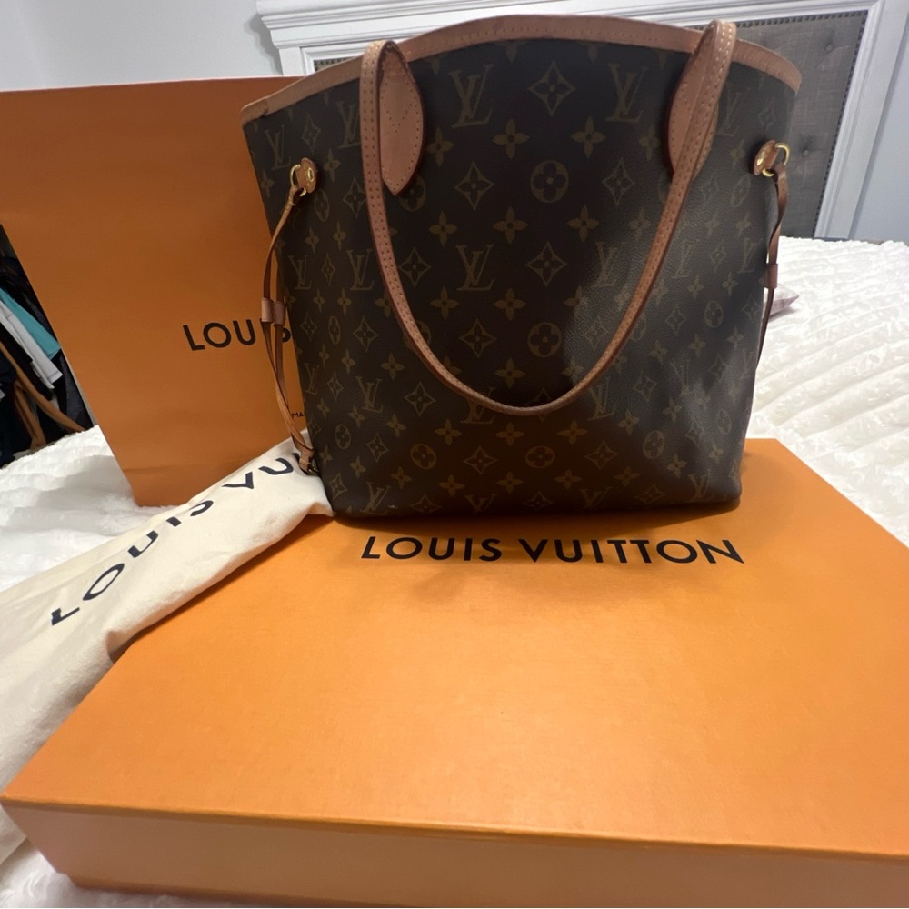Louis Vuitton Brown Tote Bag with Iconic Monogram Canvas